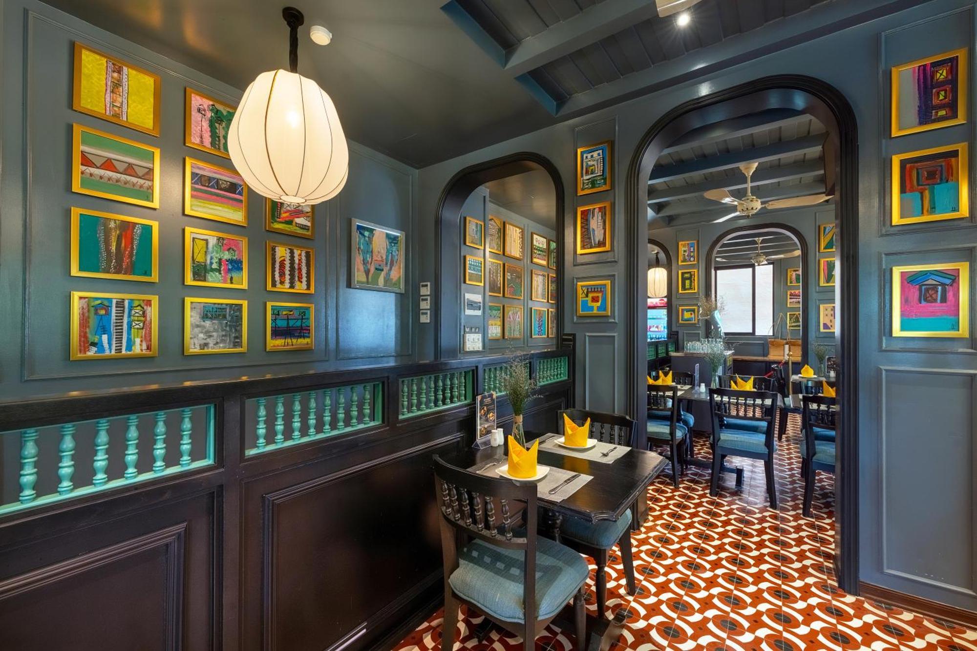 Son Hoi An Boutique Hotel & Spa Buitenkant foto Interior of the restaurant